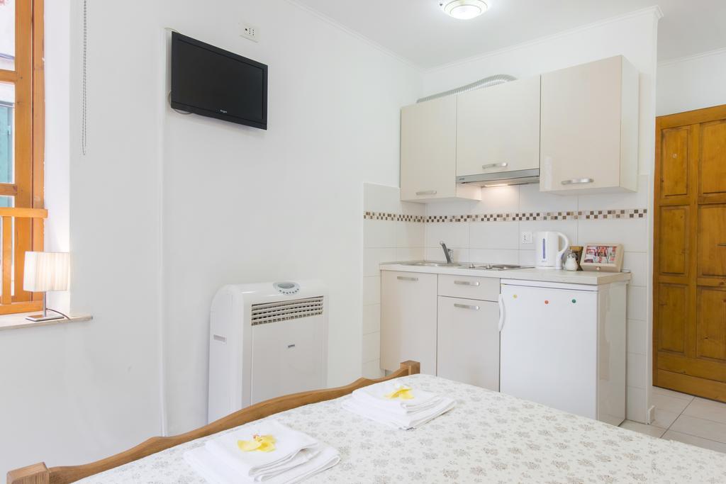 Top City Center Apartments Шибеник Экстерьер фото